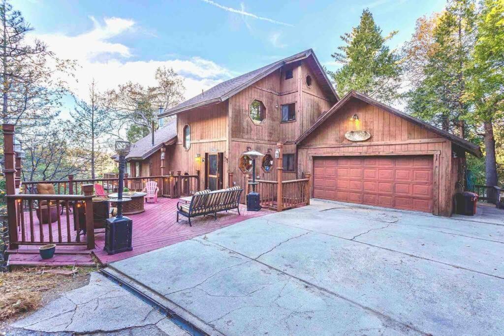 Lakeview 3-Story Winter Home Crestline エクステリア 写真