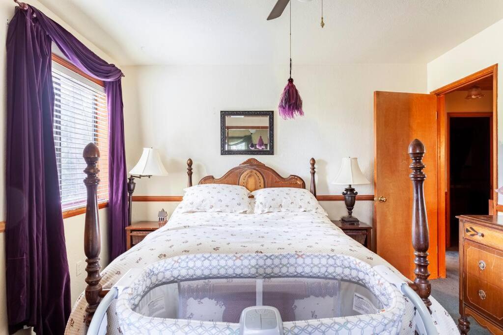 Lakeview 3-Story Winter Home Crestline エクステリア 写真
